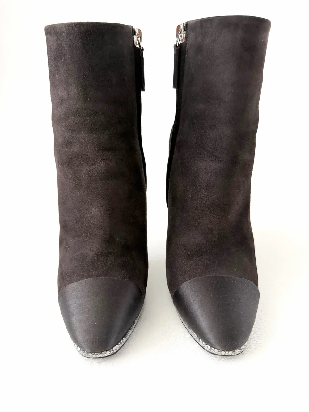 CHANEL | Suede CC Cap Toe Ankle Boots Gray Charcoal Silver High Heel EU 37